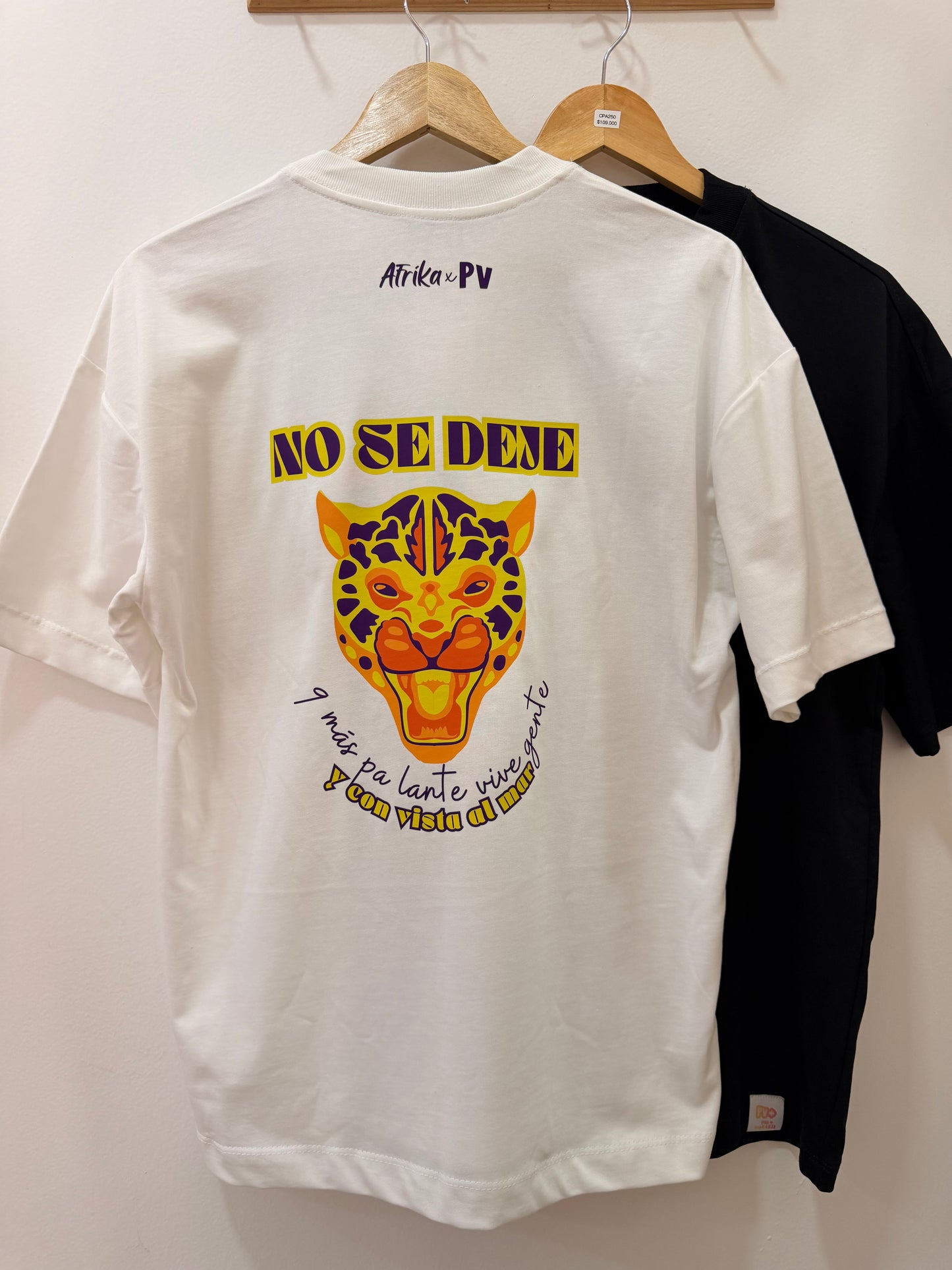 Camiseta Pesada Instinto