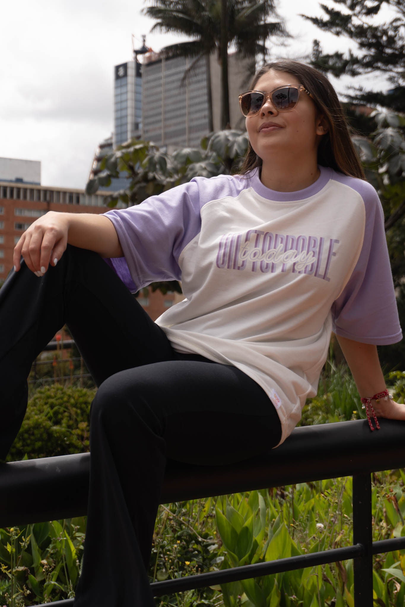 Camiseta Gruesa Unstoppable