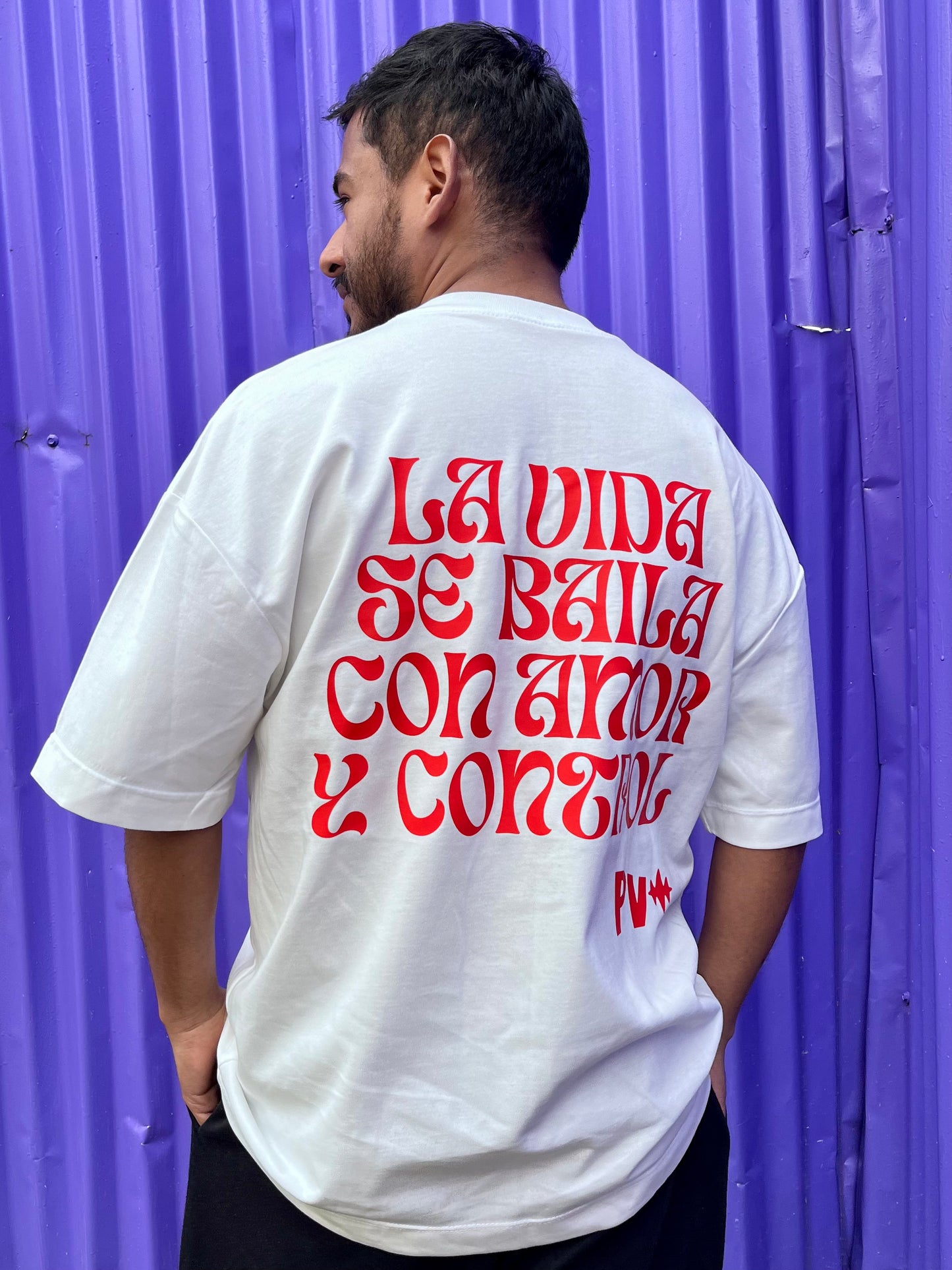Camiseta Pesada Amor y Control