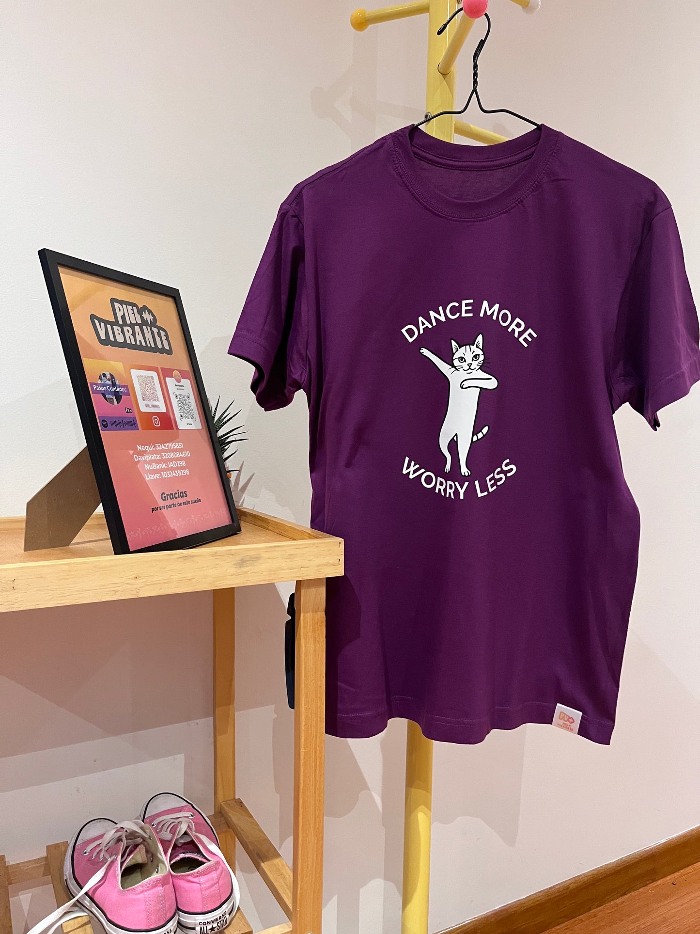 Camiseta Ligera Worry Less